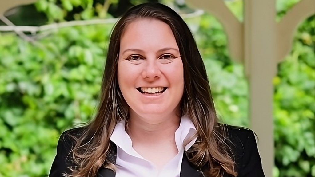 School Teacher Julie Perry Targets Virginia’s 10th District with Family-Centered Platform