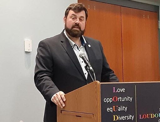 Zach Cummings on Leesburg City Council Admitting He Does Not Read Police Documents
