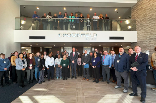 Governor Glenn Youngkin Applauds VEC’s Transformation and Accomplishments During Visit
